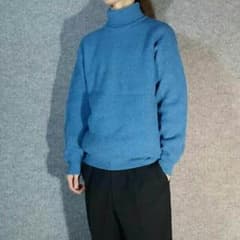 ニット タートルネックのサムネイル