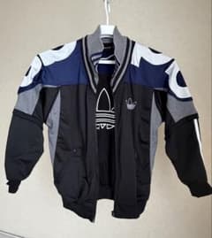 アディダス・adidasトラックジャケット・ジャージ 訳あり商品のサムネイル