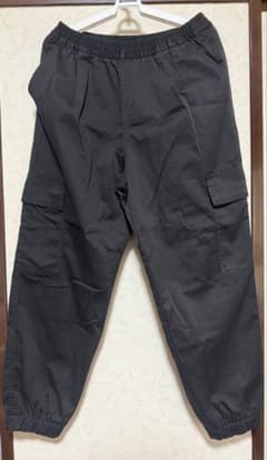GU カーゴパンツ ブラック Lサイズのサムネイル