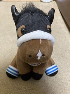 アーモンドアイ　9冠　ぬいぐるみのサムネイル