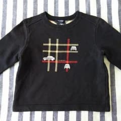 BURBERRY黒トレーナー110のサムネイル
