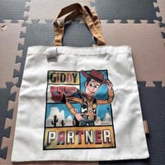 【新品】香港ディズニーランド限定トートバッグ(送料無料)のサムネイル