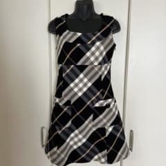 ♡BURBERRY♡ ブルーレーベル ノースリーブミニワンピース 36 美品 ♡BURBERRY♡ ブルーレーベル ノースリーブミニワンピース 36 美品