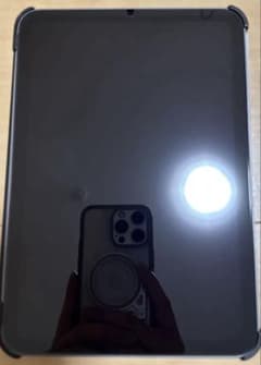 極美品】iPad mini 7 128G バッテリー100% ・ケース付 - メルカリ
