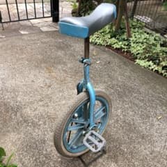 一輪車のサムネイル