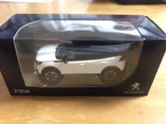 プジョー 新型SUV 2008 ミニカー 新品未使用のサムネイル