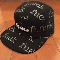 supremeキャップのサムネイル