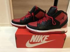 値下げ！NIKE ナイキ　エアジョーダン　ブラック×レッド 美品のサムネイル
