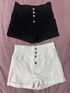 ハイウェスト　ショートパンツ　ホワイト×ブラック2セットのサムネイル