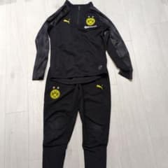 ドルトムント ジャージ上下セット 140 - メルカリ