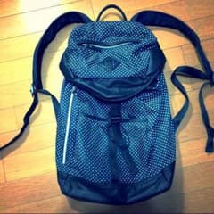 【容量大】水玉模様リュックサックのサムネイル