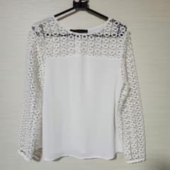 【値下げ中】ZARA BASIC ホワイト レーススリーブ トップス　Sサイズのサムネイル