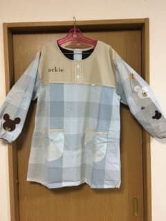 くまのがっこう 保育士 エプロン スモックのサムネイル