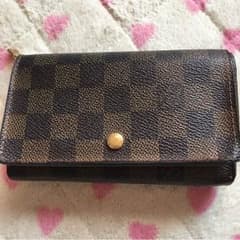 【正規品】ルイヴィトン二つ折り財布 ダミエのサムネイル