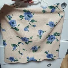 ノエラ(noela) 花柄スカートのサムネイル