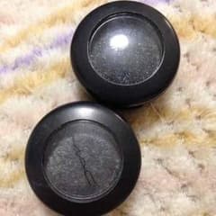 Macアイシャドウ★二つセットのサムネイル