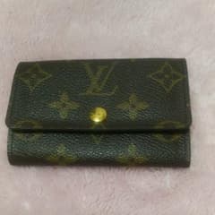 ミッキー様専用♡ルイヴィトン LV キーケース♡のサムネイル