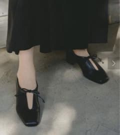 カスタネ　スリットパンプスのサムネイル