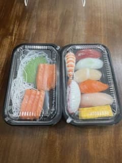 食品サンプル　寿司　サーモン刺身　ツマ　シソのサムネイル