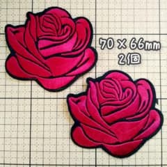 赤薔薇✿︎刺繍アイロンワッペンのサムネイル