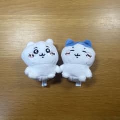 ちいかわ おすわりぬいぐるみ 2種セットのサムネイル