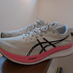 ASICS MAGIC SPEED3 ランニングシューズ26.0のサムネイル