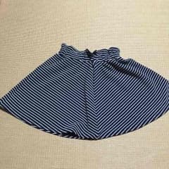 値下げ♡女児140 スカートのサムネイル