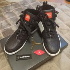 NIKE エアジョーダン 1 MID カーゴ ブラックのサムネイル