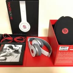 Beats solo HD whiteのサムネイル