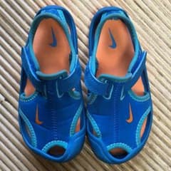 NIKE キッズサンダル！のサムネイル