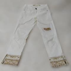 Desigual Exotic Jeans ホワイトデニム 刺繍 ビジュー 28のサムネイル
