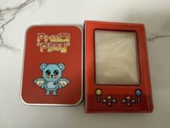 NiziU缶ケースのサムネイル