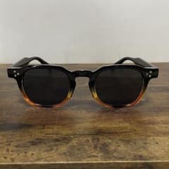 ウェリントン　サングラス　2トーンカラーフレーム　ヴィンテージ　スタイル