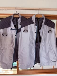 値下げ　makita 空調服 ベスト 4Lグレー/ブラック　２着のサムネイル