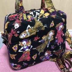 ロラライハリス ボストンバッグのサムネイル