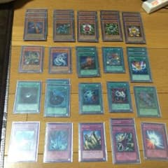 遊戯王デッキ（マシンナーズ）３３枚キングカズ様専用のサムネイル