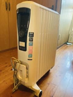 DeLonghi オイルヒーター RHJ65L0915 - メルカリ
