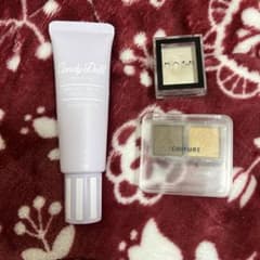 コスメ 4つセットのサムネイル
