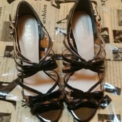 【新品】ヒールのサムネイル