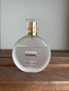 CHANEL チャンス　オータンドゥル　ヘアオイルのサムネイル
