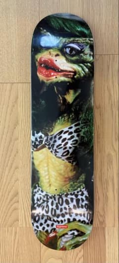 Supreme Gremlins Deck - メルカリ
