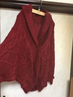 ぶーりん様専用    INGNI 赤 カーディガンのサムネイル