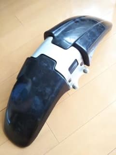 TW200フロントフェンダーのサムネイル