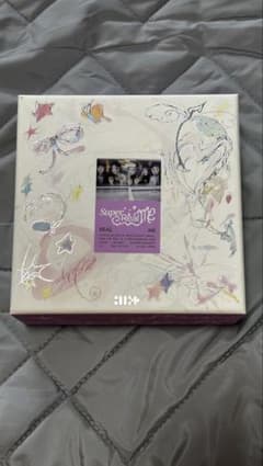 ILLIT Super Real meのサムネイル