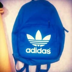 adidas ブルー リュックのサムネイル