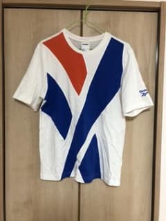 リーボック　Tシャツのサムネイル
