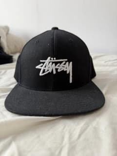 Stüssy ブラック キャップ OSFAのサムネイル