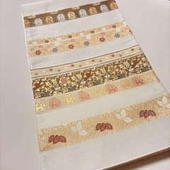 m861 花兎 唐草 金彩 六通 正絹 袋帯 - メルカリ