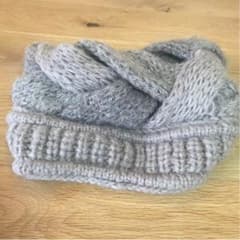 スヌードのサムネイル