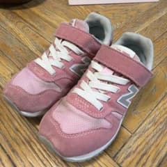 new balance 373ピンク 17cmのサムネイル
